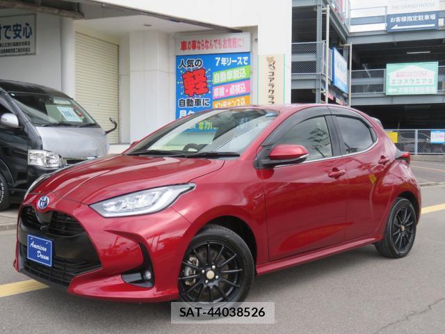 Toyota YARIS 2020-04 8283002-1