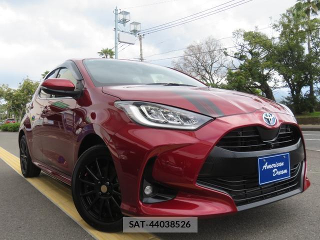 Toyota YARIS 2020-04 8283002-10