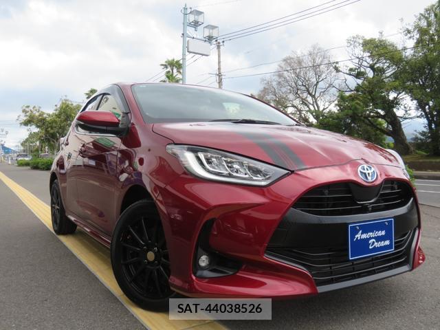 Toyota YARIS 2020-04 8283002-9