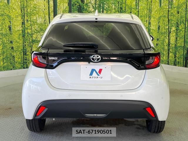 Toyota YARIS 2021-02 8283020-15