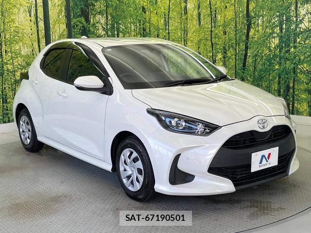 Toyota YARIS 2021-02 8283020-16