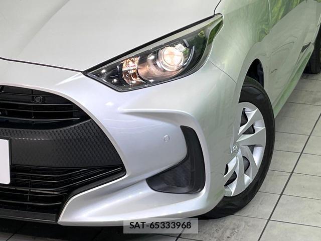 Toyota YARIS 2020-06 8283588-11