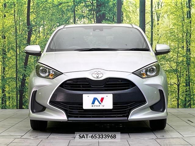 Toyota YARIS 2020-06 8283588-13