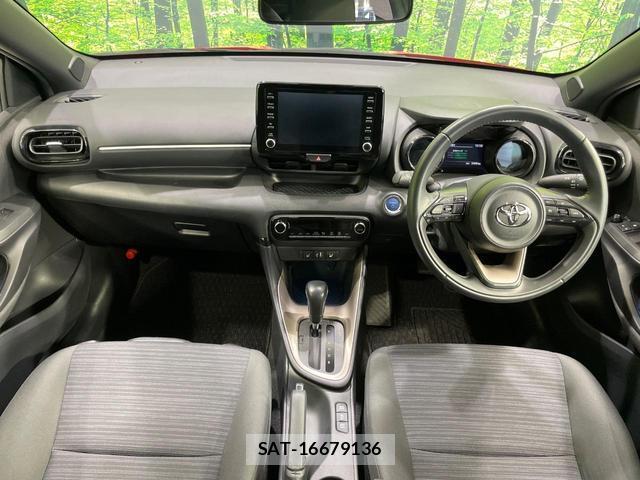 Toyota YARIS 2022-07 8283780-1