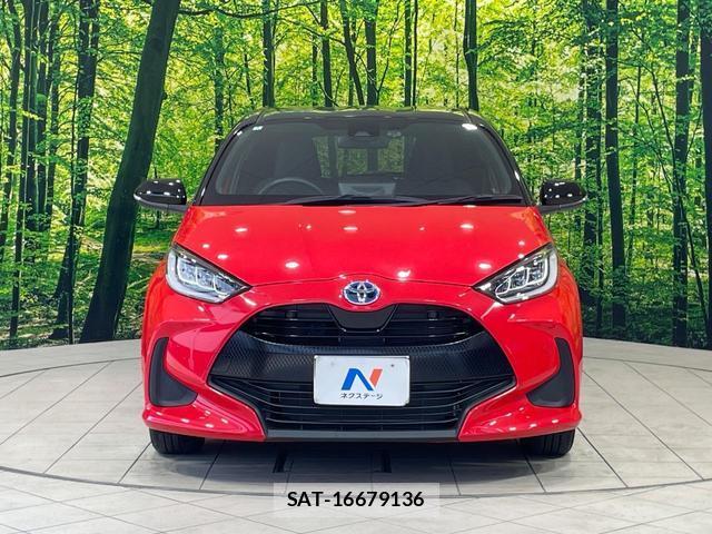 Toyota YARIS 2022-07 8283780-13