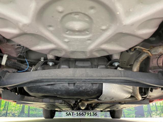 Toyota YARIS 2022-07 8283780-18
