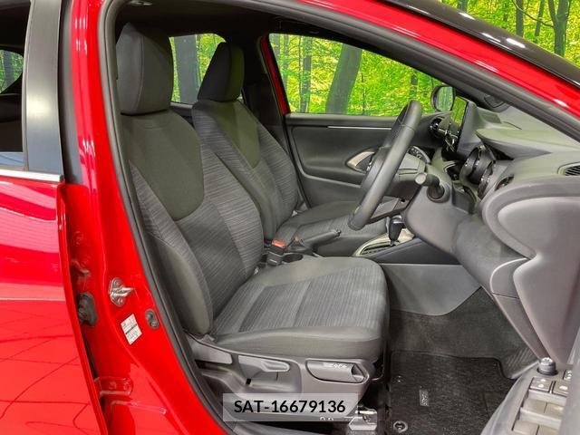 Toyota YARIS 2022-07 8283780-7