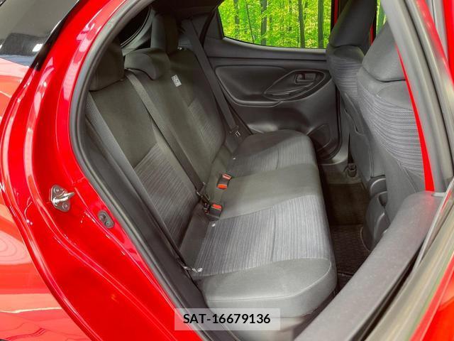 Toyota YARIS 2022-07 8283780-8