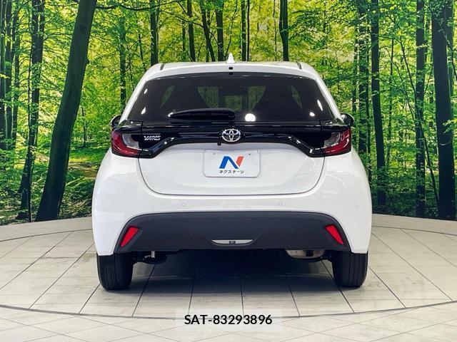 Toyota YARIS 2023-03 8283790-14