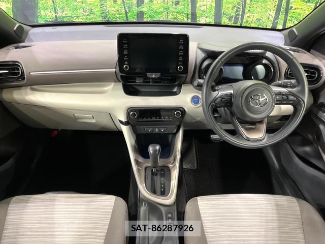 Toyota YARIS 2020-07 8283950-2
