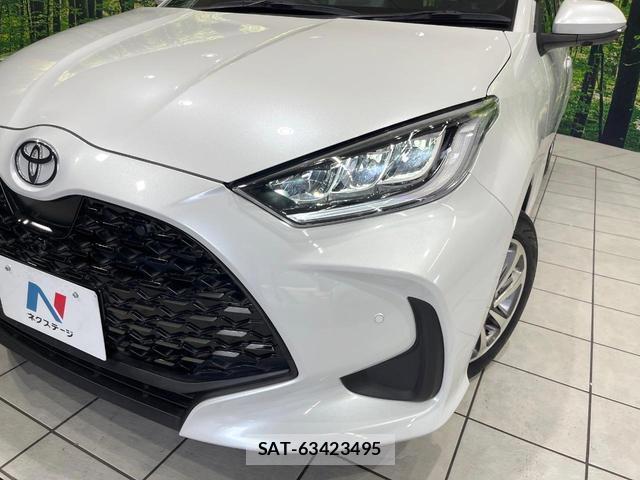 Toyota YARIS 2024-02 8283981-11