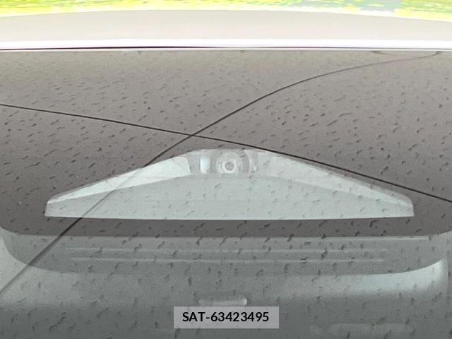 Toyota YARIS 2024-02 8283981-4