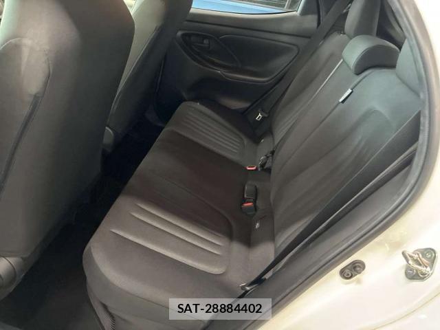 Toyota YARIS 2023-07 8284241-5