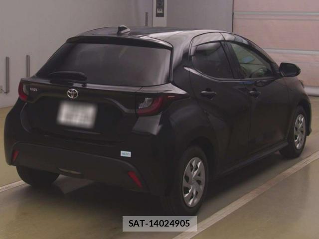 Toyota YARIS 2023-03 8284675-5