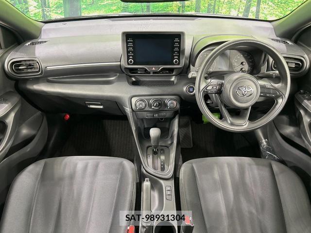 Toyota YARIS 2023-07 8285008-1