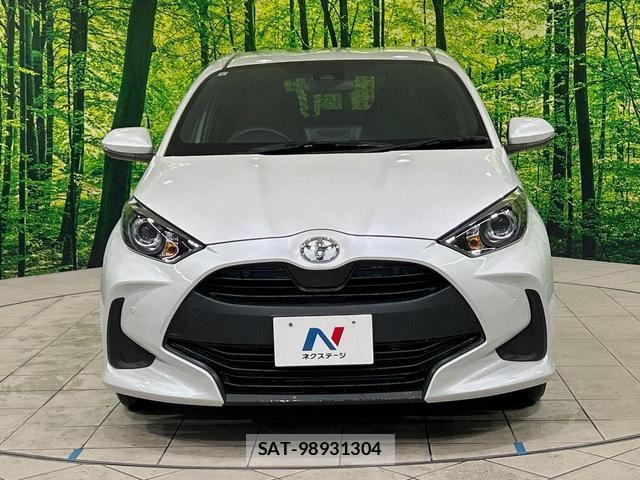 Toyota YARIS 2023-07 8285008-13