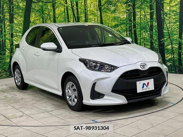 Toyota YARIS 2023-07 8285008-16
