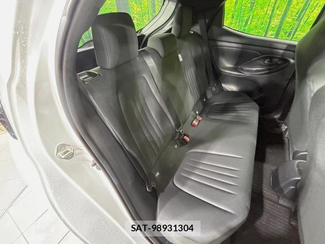 Toyota YARIS 2023-07 8285008-8