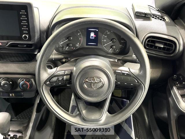 Toyota YARIS 2021-04 8285208-10