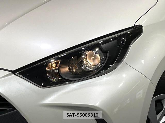 Toyota YARIS 2021-04 8285208-11