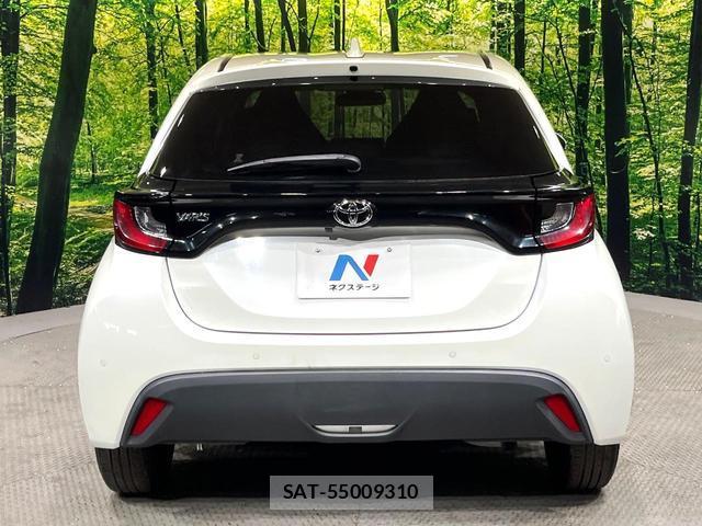 Toyota YARIS 2021-04 8285208-14