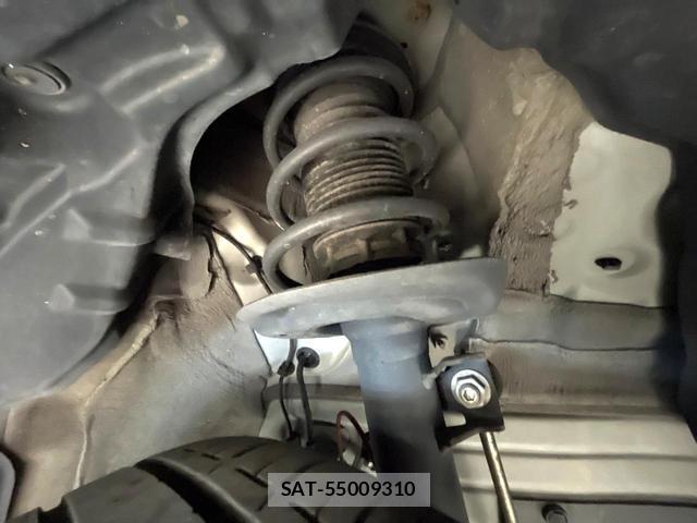 Toyota YARIS 2021-04 8285208-19