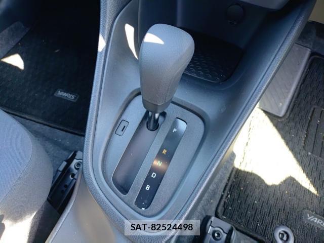 Toyota YARIS 2023-07 8285677-11