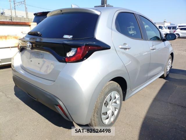 Toyota YARIS 2023-07 8285677-4