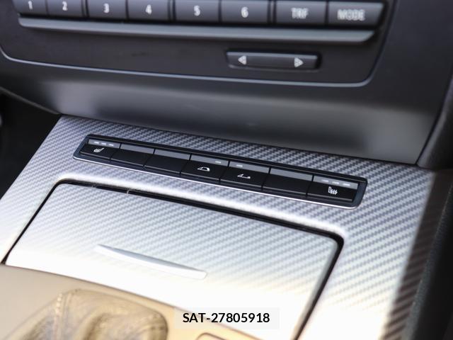 Bmw Z4 2011-04 8281988-11