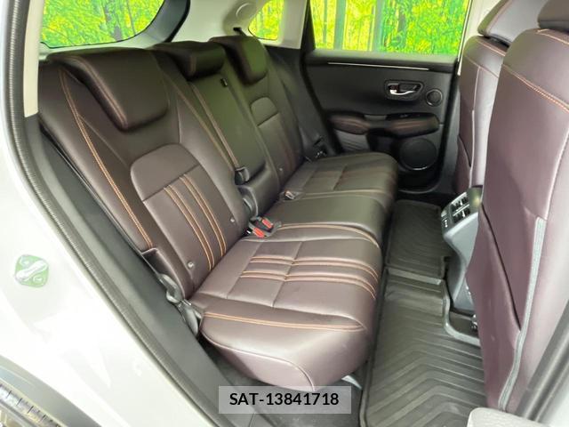 Honda ZR-V 2024-10 8279302-9