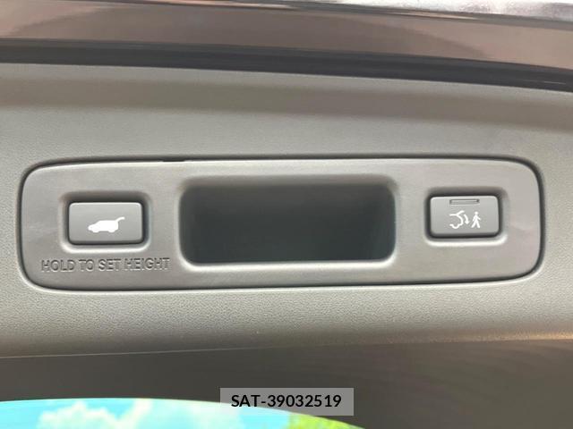 Honda ZR-V 2025-03 8279798-5