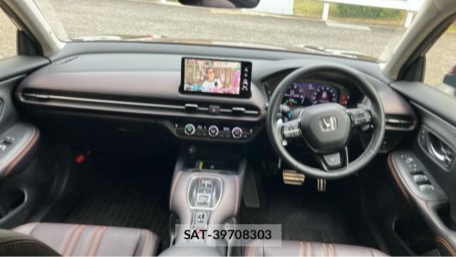Honda ZR-V 2023-10 8280970-2