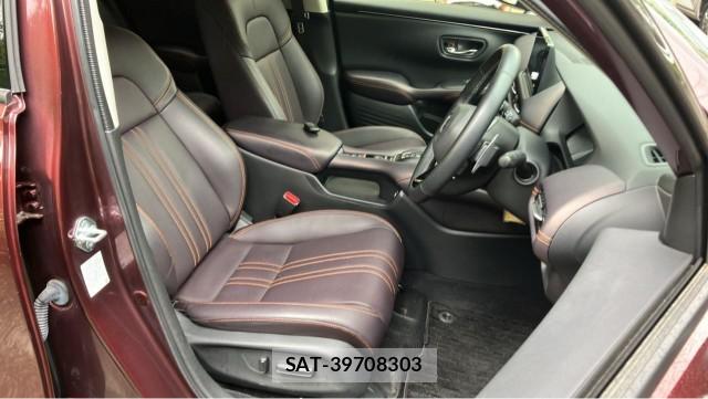 Honda ZR-V 2023-10 8280970-5