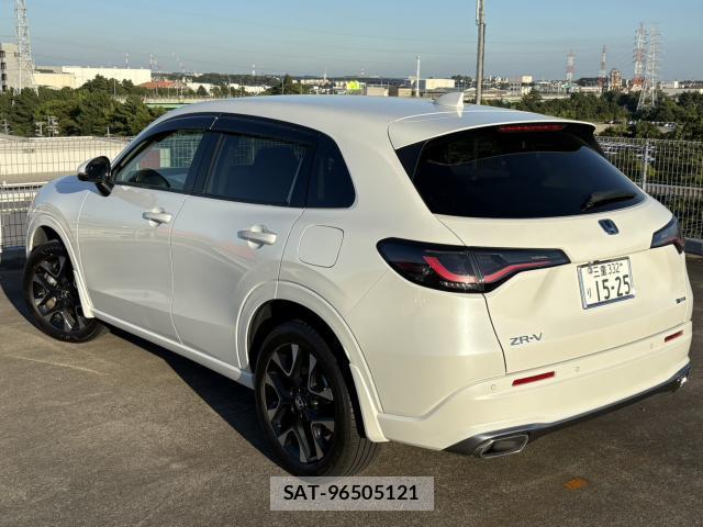 Honda ZR-V 2023-11 8282883-2