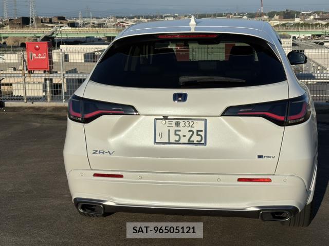 Honda ZR-V 2023-11 8282883-3