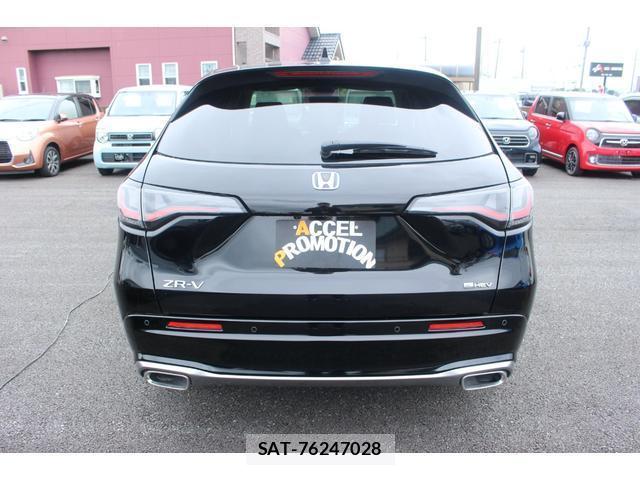 Honda ZR-V 2023-09 8283501-1