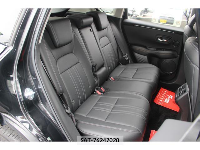 Honda ZR-V 2023-09 8283501-11