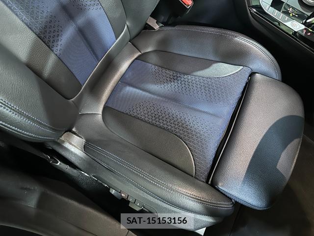 Bmw 2 SERIES 2021-06 8330027-13