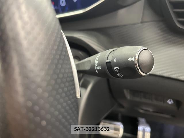 Peugeot 2008 2023-10 8330271-14