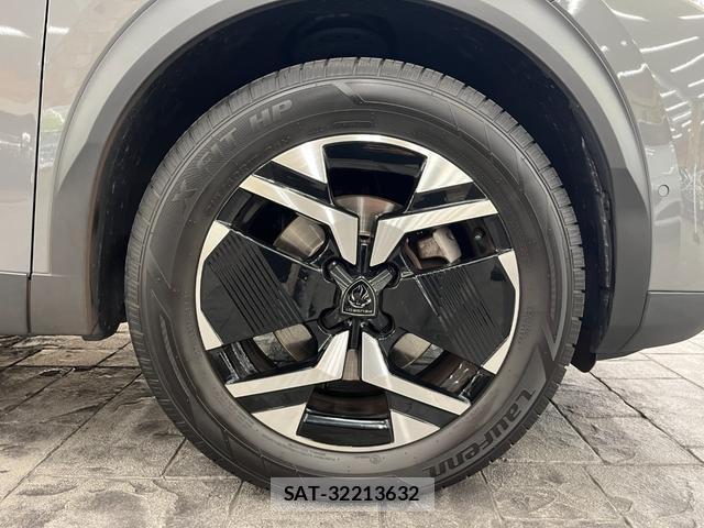 Peugeot 2008 2023-10 8330271-17