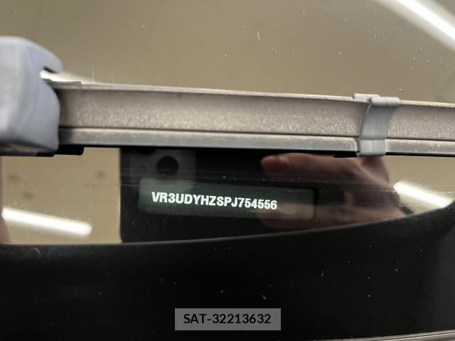 Peugeot 2008 2023-10 8330271-8