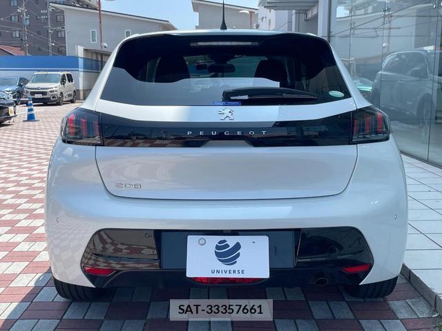 Peugeot 208 2021-04 8277071-15