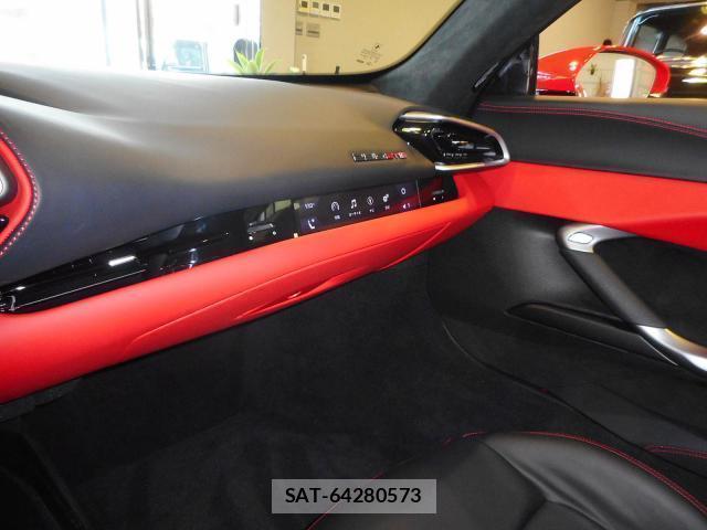 Ferrari 296 GTB 2025-09 8328861-15