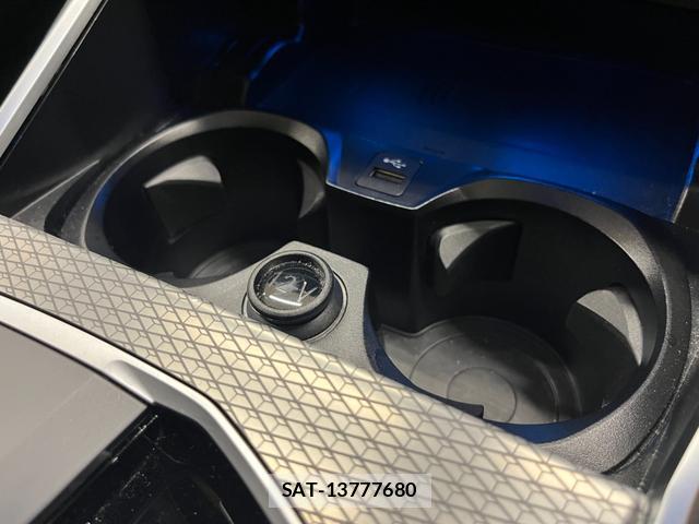 Bmw 3 SERIES 2023-06 8329904-15