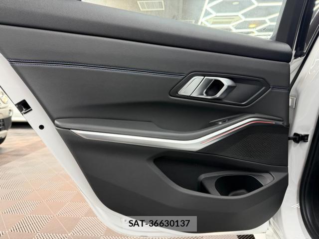 Bmw 3 SERIES 2019-07 8330141-13