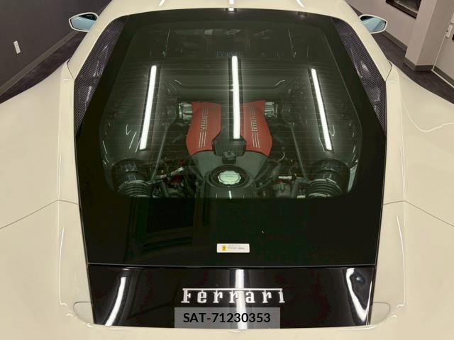 Ferrari 488 GTB 2018-07 8328158-11