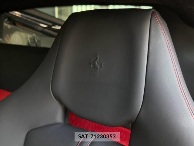 Ferrari 488 GTB 2018-07 8328158-15