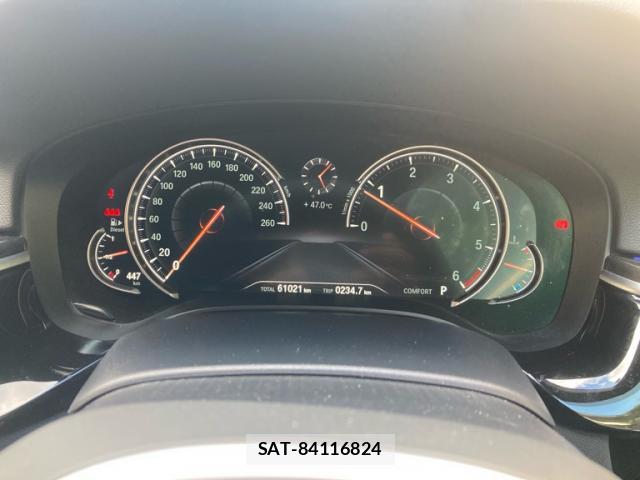 Bmw 5 SERIES 2017-09 8327985-11