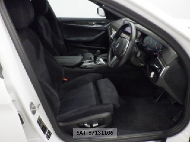 Bmw 5 SERIES 2020-02 8328519-3