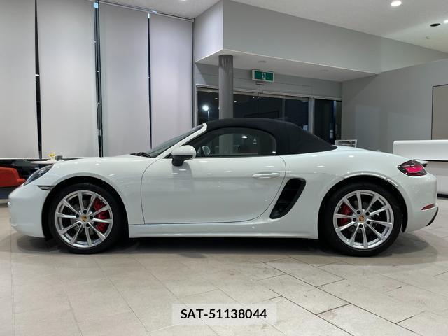 Porsche 718 Boxster 2017-09 8328712-6